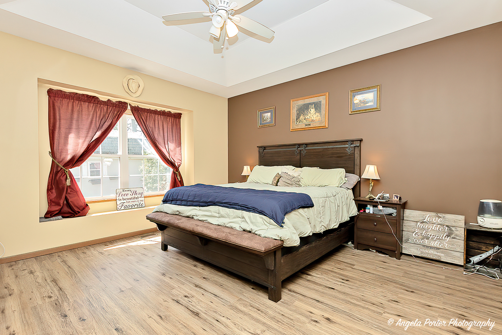 119 Eagle Point Road Fox Lake, IL 60020 - Photo 10 of 29 a bedroom with a bed and a window