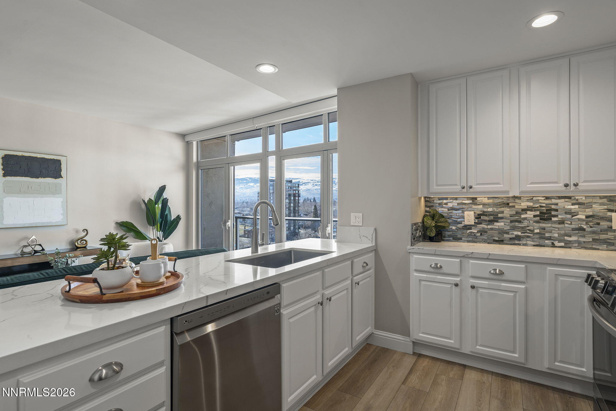 50 North Sierra Street, Unit 803 Reno, NV 89501 - Photo 6 of 39 18-web-or-mls-_DSC6182 - Copy