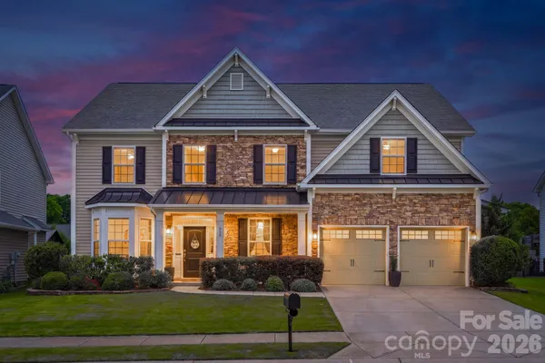 $670,000 | 524 Rosemary Lane, Tega Cay, SC 29708