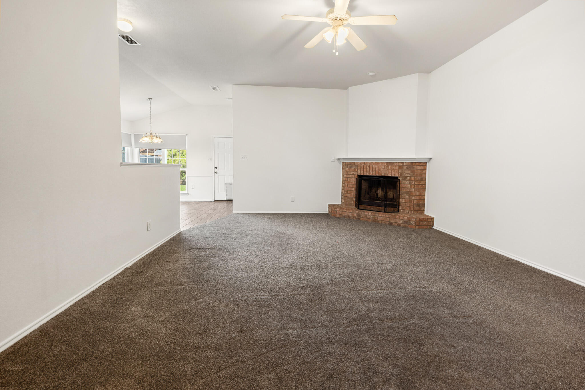 6502 89th Street Lubbock, TX 79424 - Photo 11 of 26 DSC00545