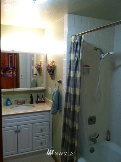 382 Cloquallum Road Elma, WA 98541 - Photo 16 of 21 Gallery Image 16
