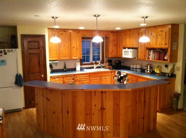 382 Cloquallum Road Elma, WA 98541 - Photo 6 of 21 Gallery Image 6