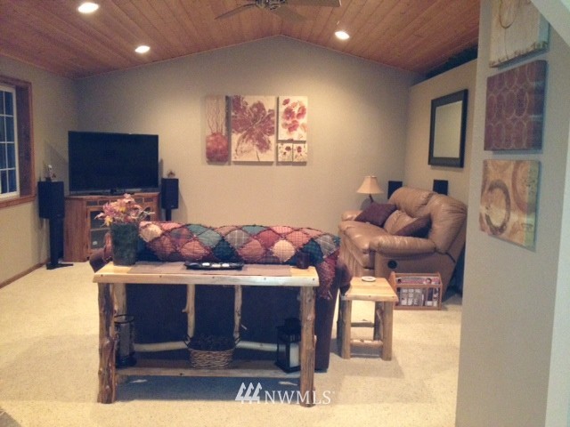 382 Cloquallum Road Elma, WA 98541 - Photo 9 of 21 Gallery Image 9