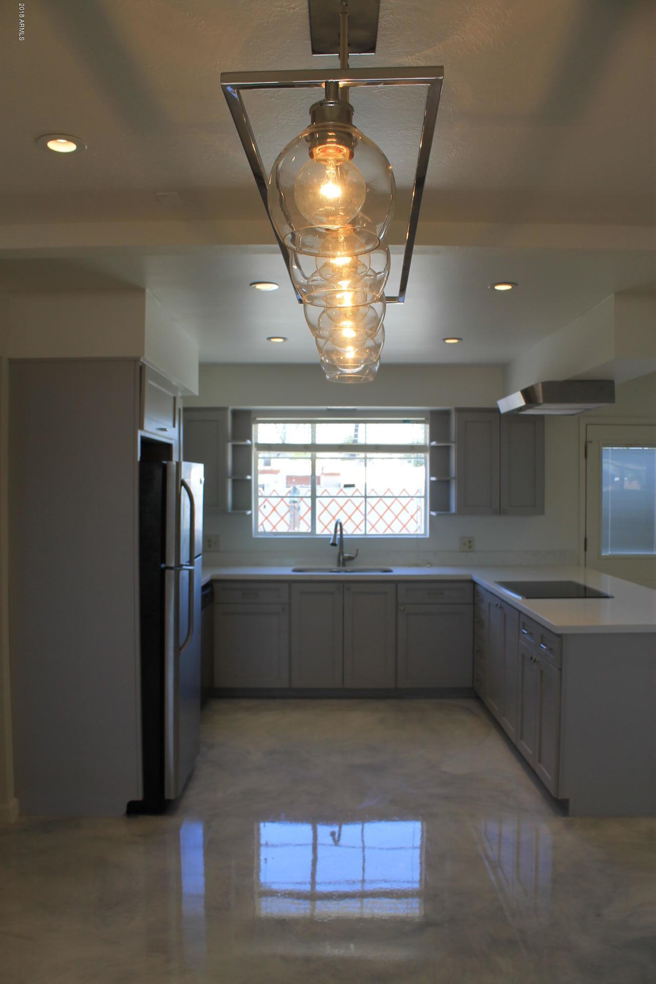 4149 East Almeria Road Phoenix, AZ 85008 - Photo 5 of 11 IMG_6882