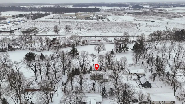 $369,000 | 61100 Quinnesec Road, Cassopolis, MI 49031