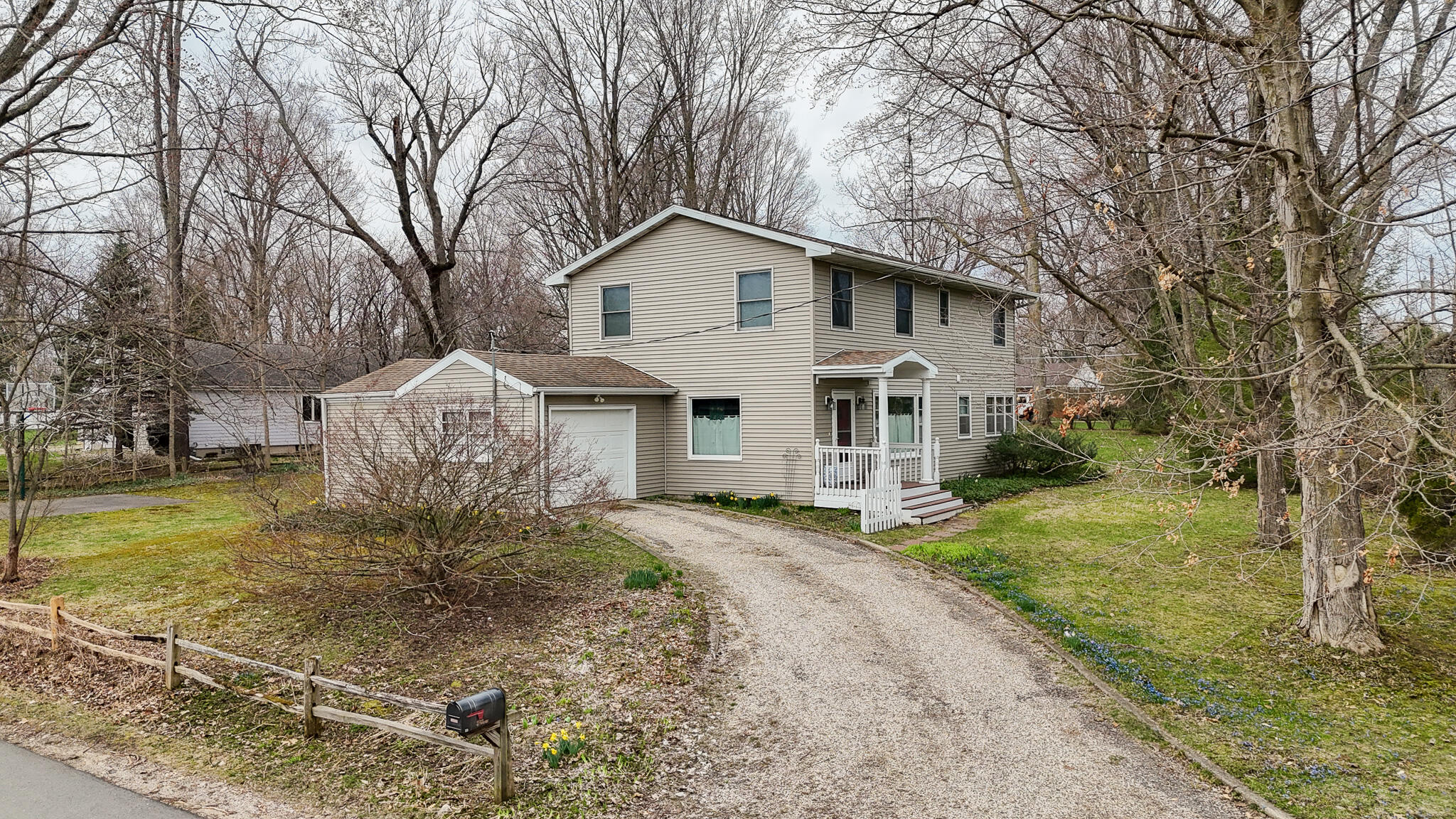 61100 Quinnesec Road Cassopolis, MI 49031 - Photo 44 of 47 EXTERIOR - FRONT