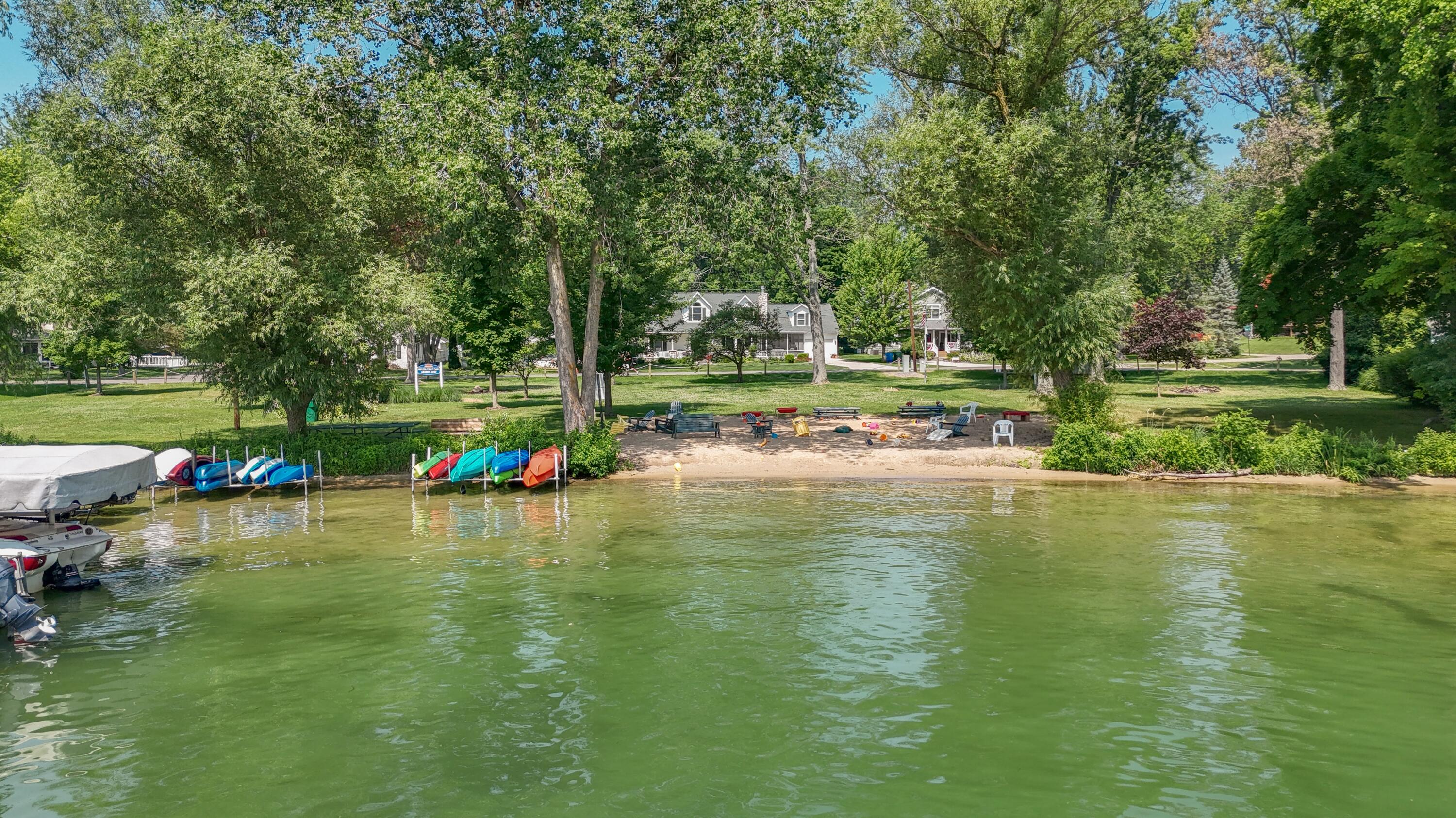 61100 Quinnesec Road Cassopolis, MI 49031 - Photo 5 of 47 HOWELL POINT