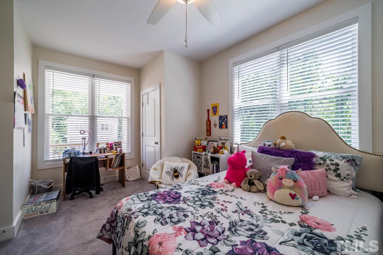 325 Smith Level Road Chapel Hill, NC 27516 - Photo 11 of 27