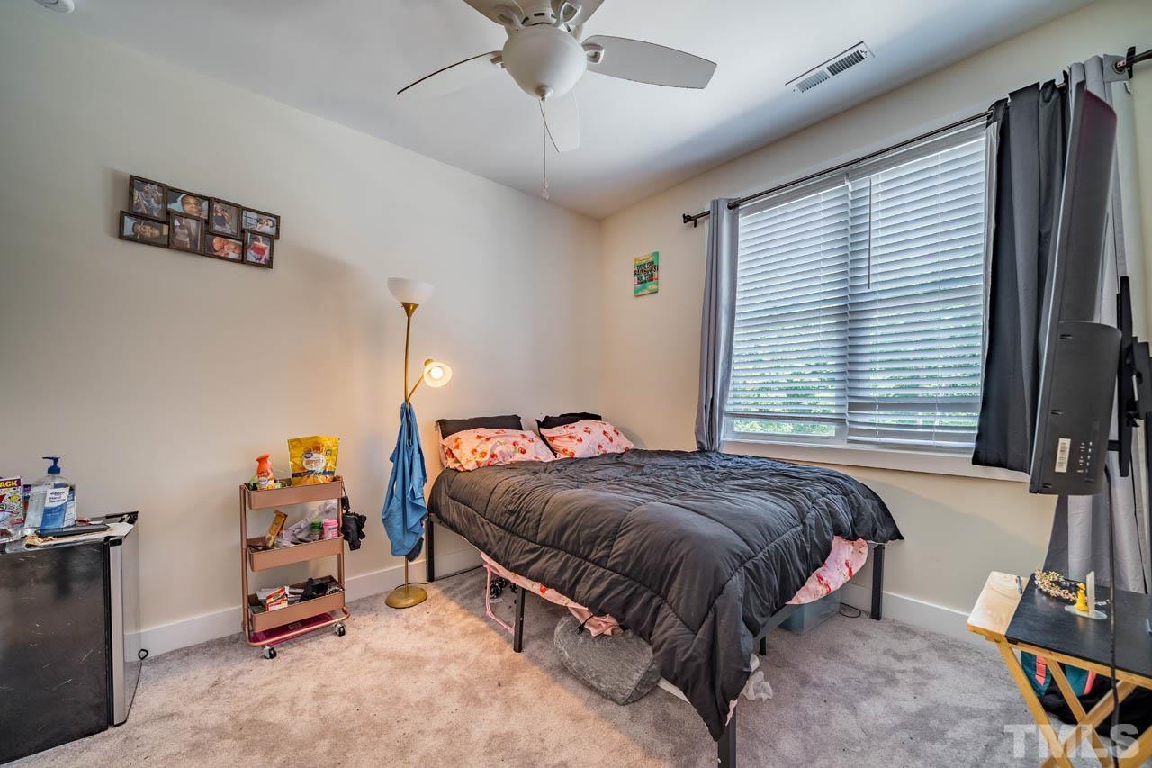 325 Smith Level Road Chapel Hill, NC 27516 - Photo 16 of 27