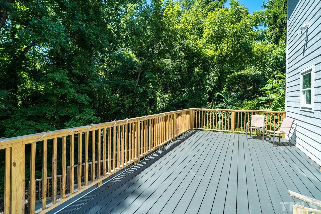 325 Smith Level Road Chapel Hill, NC 27516 - Photo 22 of 27