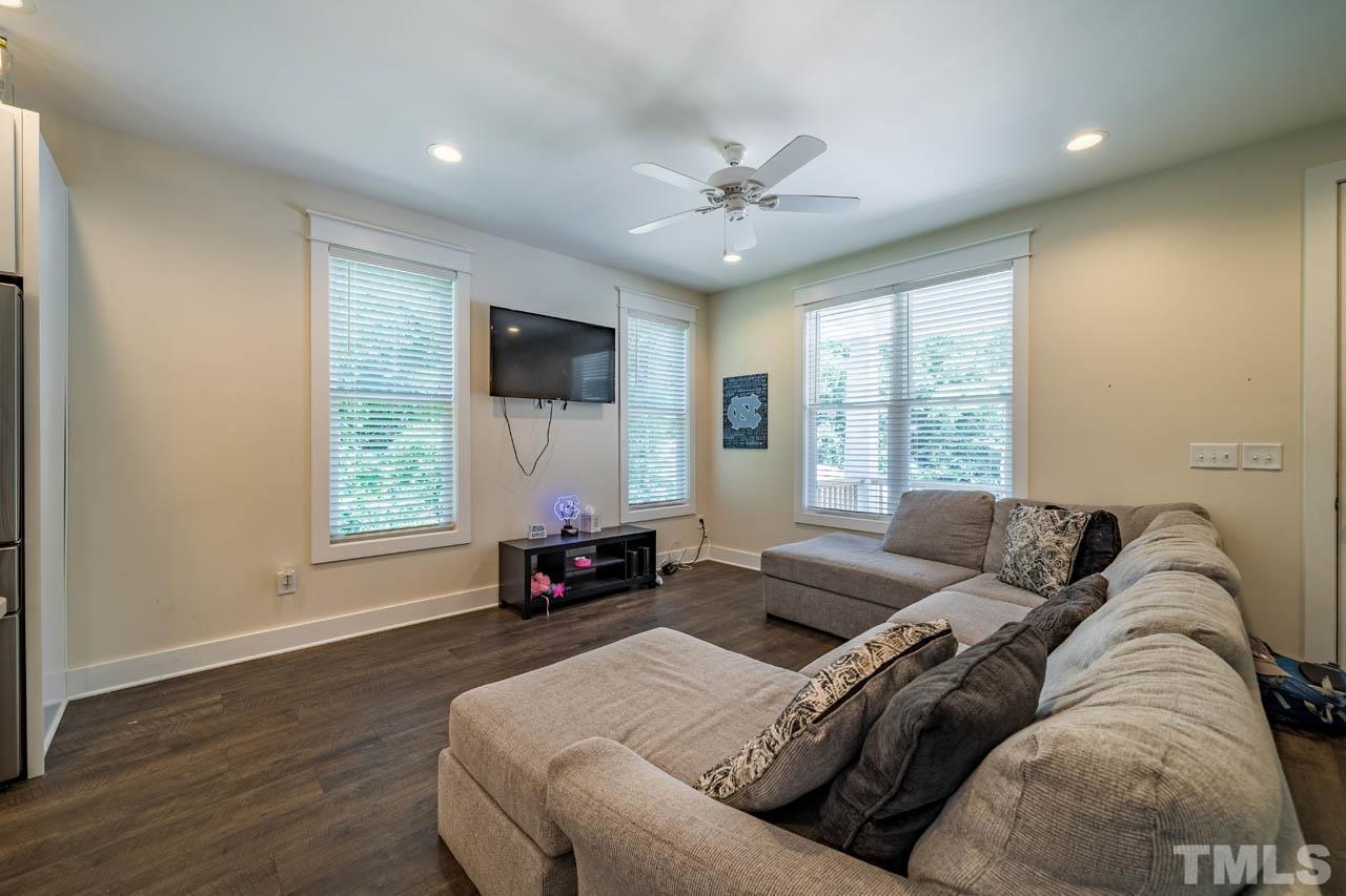 325 Smith Level Road Chapel Hill, NC 27516 - Photo 8 of 27