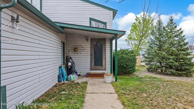 $529,000 | 500 Fairway Avenue, Rifle, CO 81650