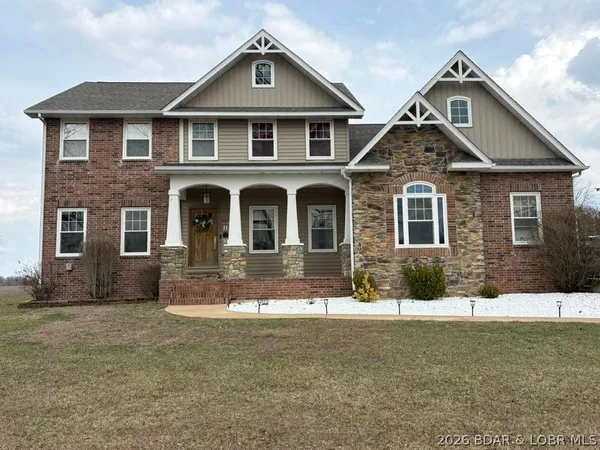 $550,000 | 226 Sweet Vly Circle, Crocker, MO 65452