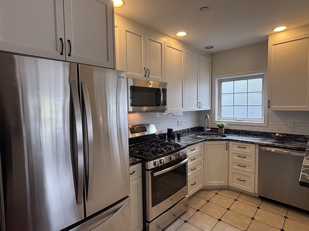 111 West 8th Street, Unit A Boston, MA 02127 - Photo 19 of 32