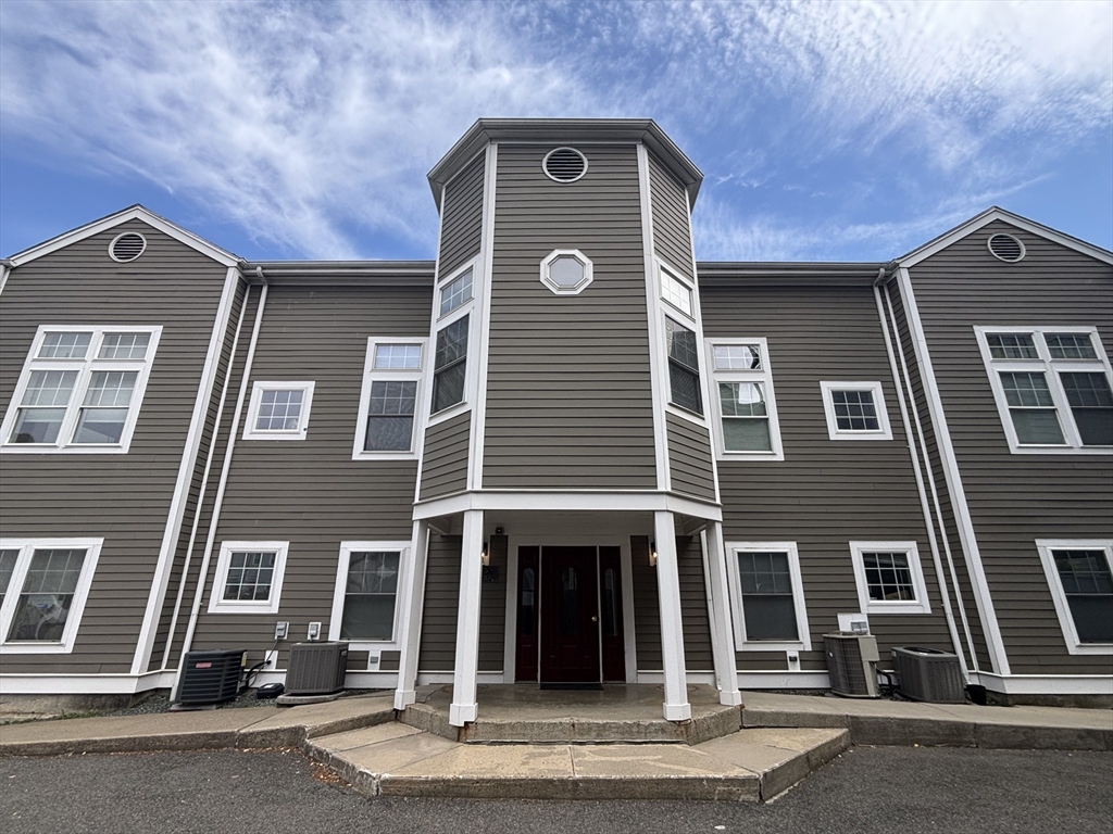 111 West 8th Street, Unit A Boston, MA 02127 - Photo 3 of 32