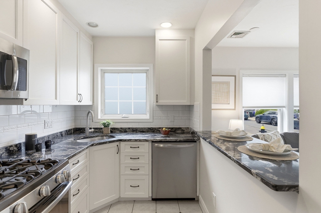 111 West 8th Street, Unit A Boston, MA 02127 - Photo 5 of 32