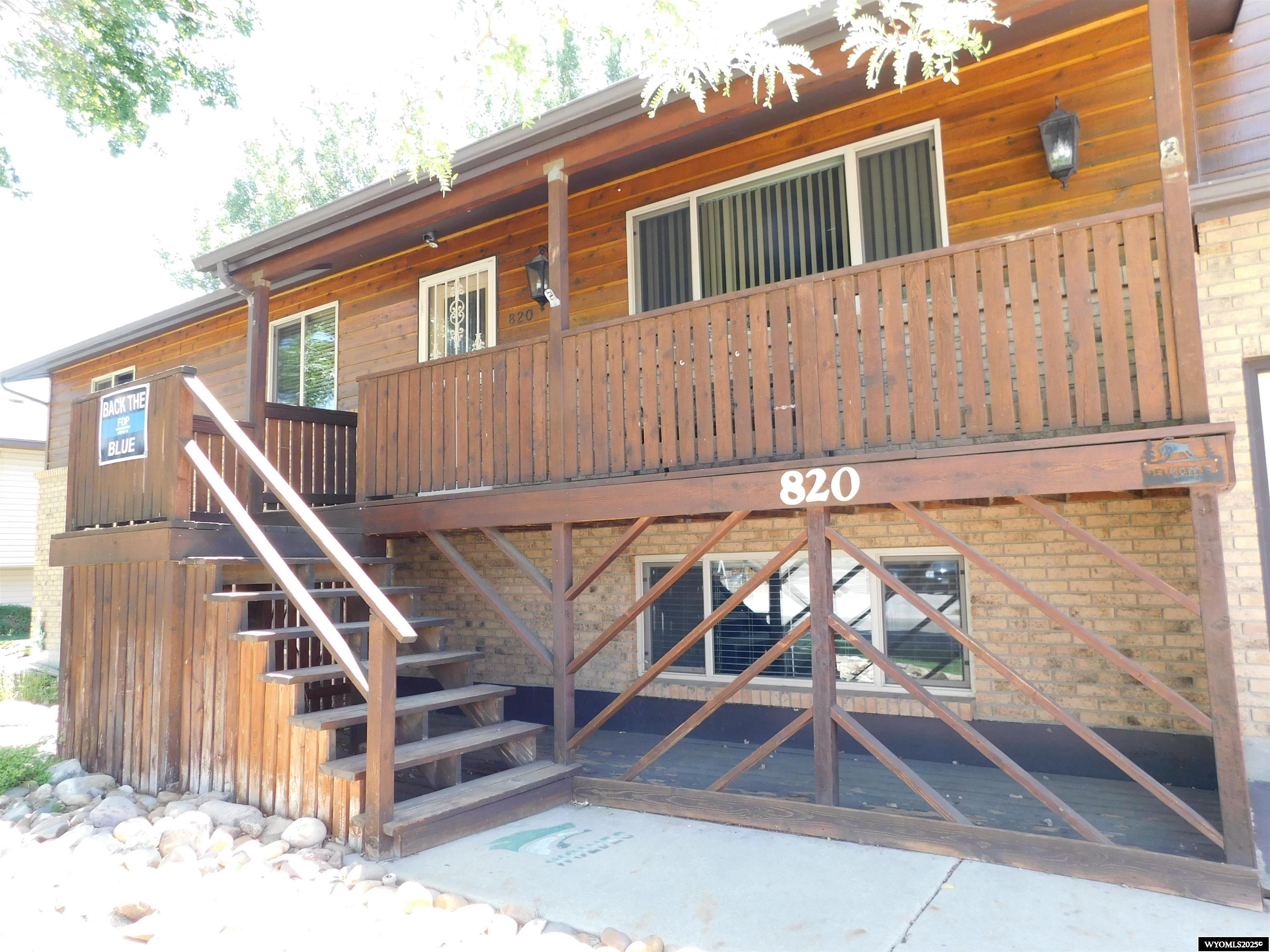 820 Stephens Street Green River, WY 82935 - Photo 2 of 50