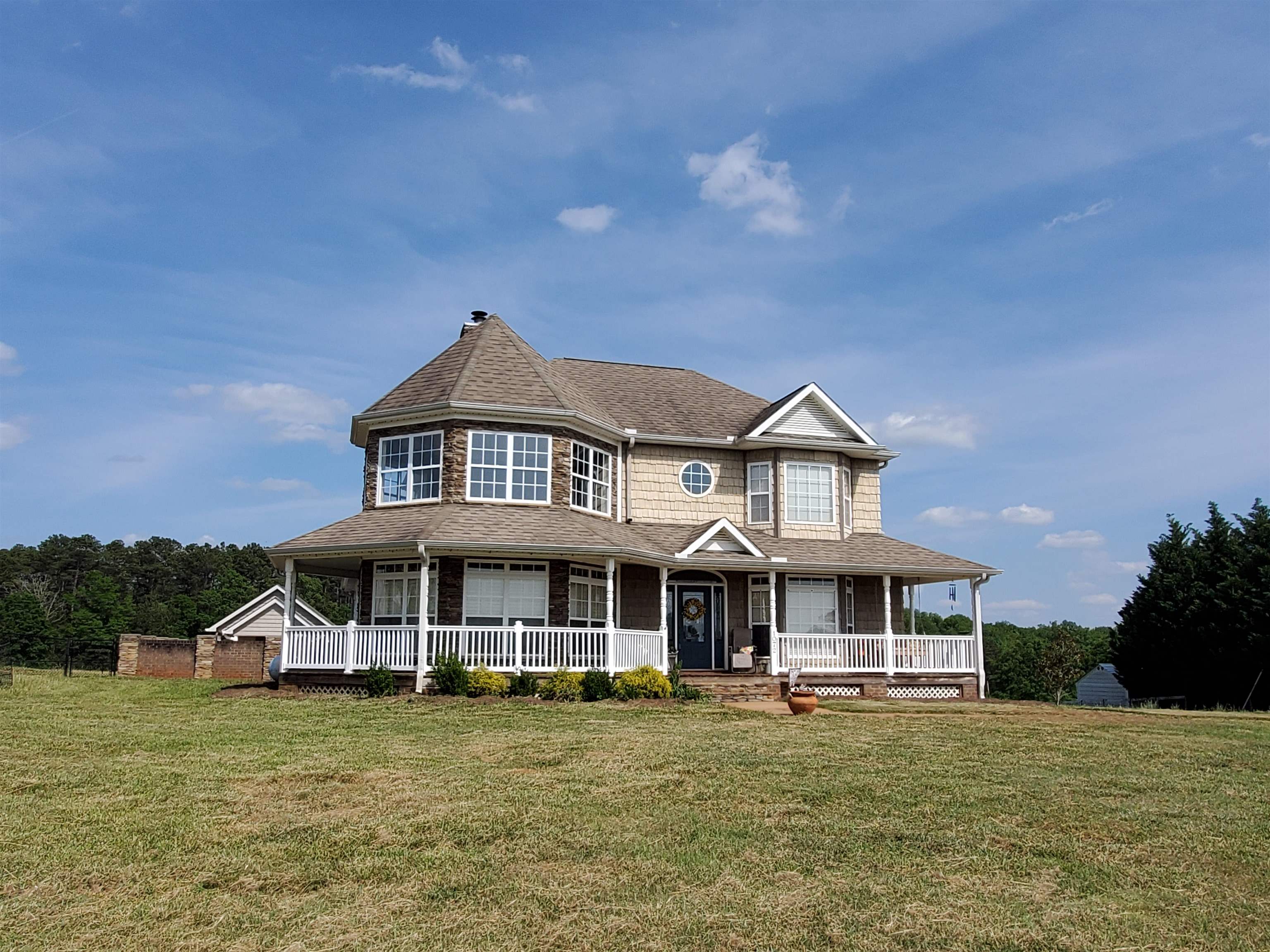 1072 Rabbit Moffitt Road Chesnee, SC 29323 - Photo 1 of 3