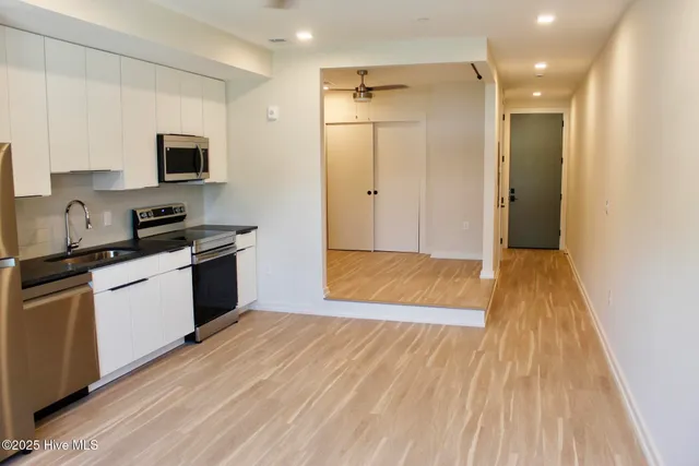 $1,225 | 1124 Castle Street, Unit B, Wilmington, NC 28401