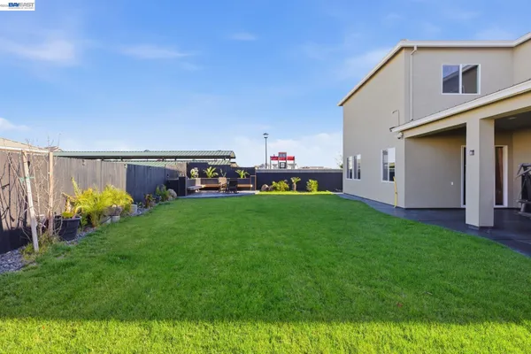 $898,500 | 2394 Bharvani Avenue, Manteca, CA 95337