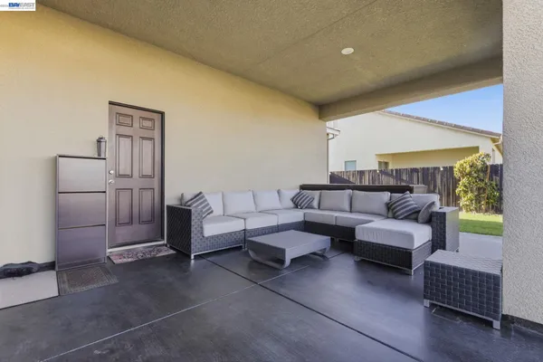 $898,500 | 2394 Bharvani Avenue, Manteca, CA 95337