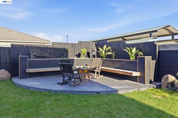 $898,500 | 2394 Bharvani Avenue, Manteca, CA 95337