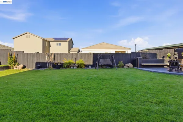 $898,500 | 2394 Bharvani Avenue, Manteca, CA 95337