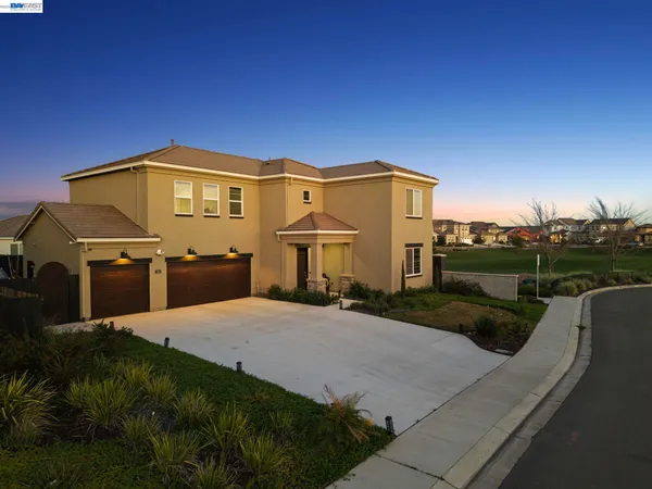 $898,500 | 2394 Bharvani Avenue, Manteca, CA 95337