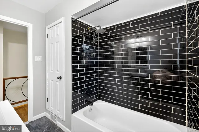 $280,000 | 714 West 38th Street, Wilmington, DE 19802