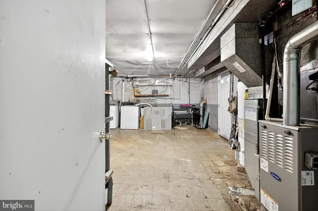 $274,900 | 714 West 38th Street, Wilmington, DE 19802