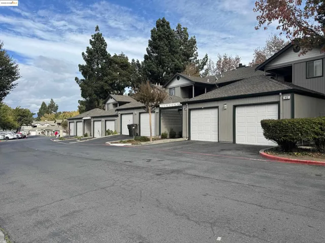 $260,000 | 422 Lancaster Lane, Bay Point, CA 94565