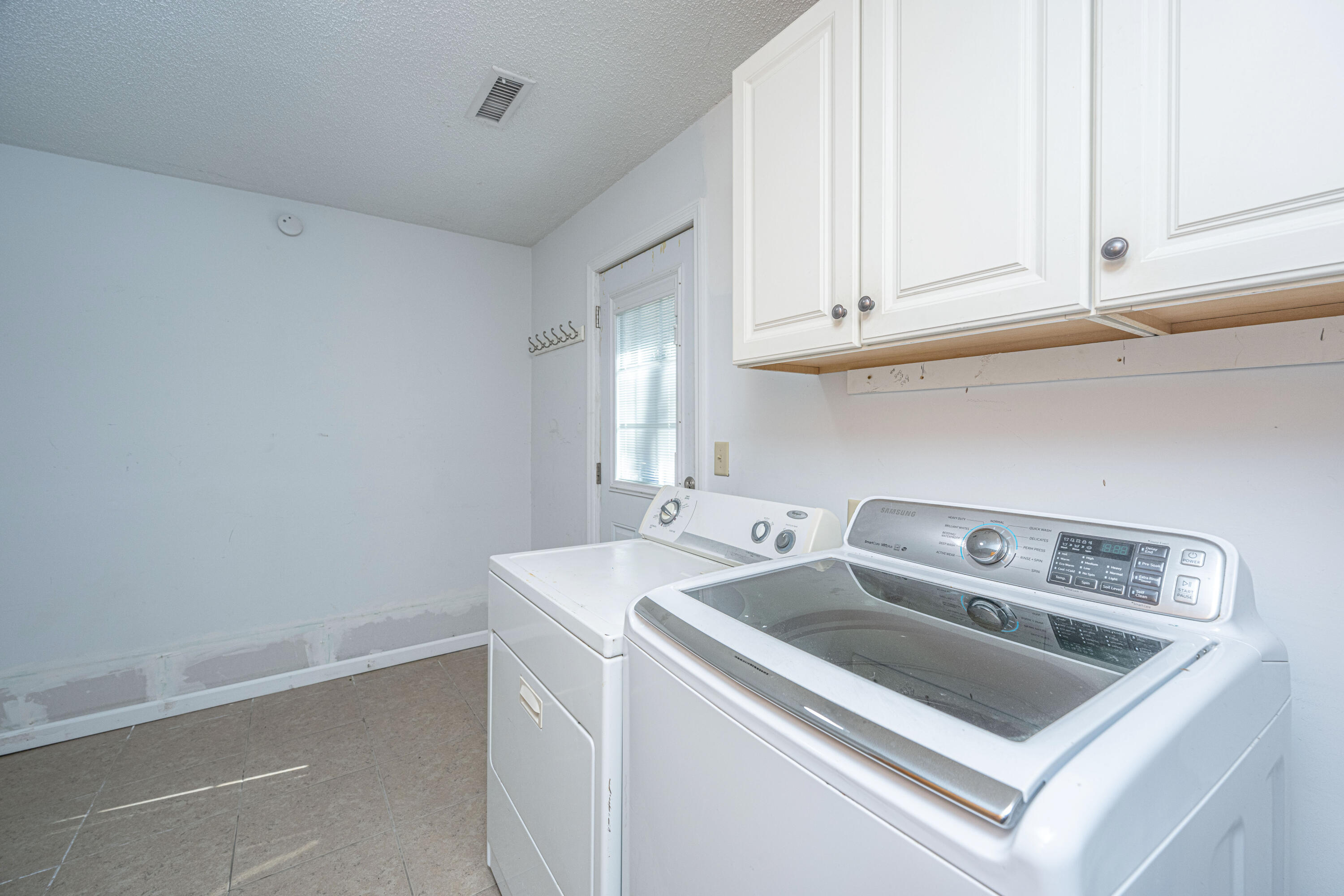 607 Schooner Road Charleston, SC 29412 - Photo 24 of 45 607 Schooner Road