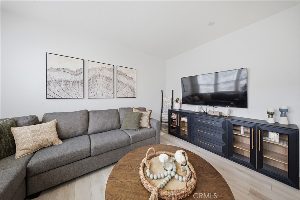 4032 South Cellars Way Ontario, CA 91761 - Photo 12 of 49