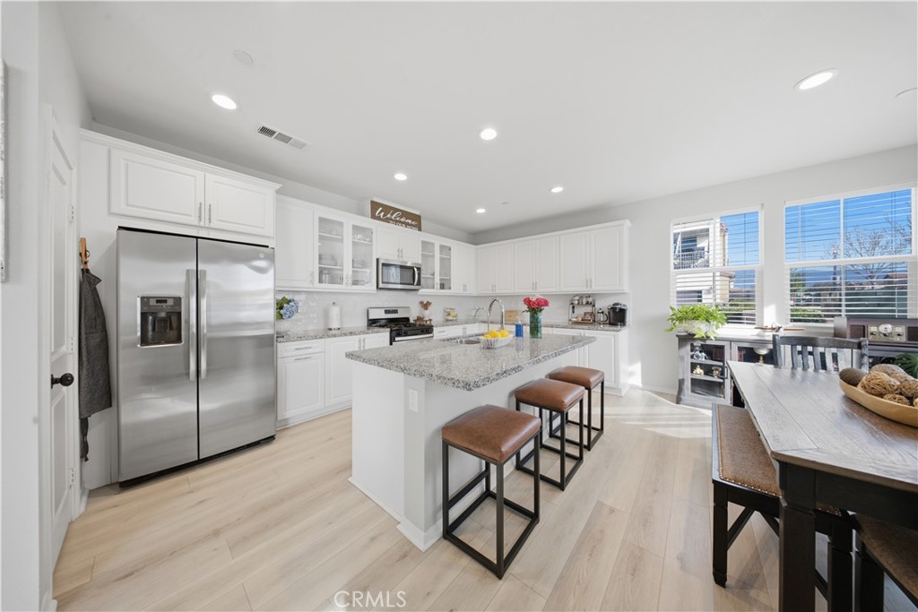 4032 South Cellars Way Ontario, CA 91761 - Photo 5 of 49