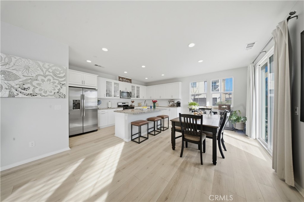 4032 South Cellars Way Ontario, CA 91761 - Photo 6 of 49