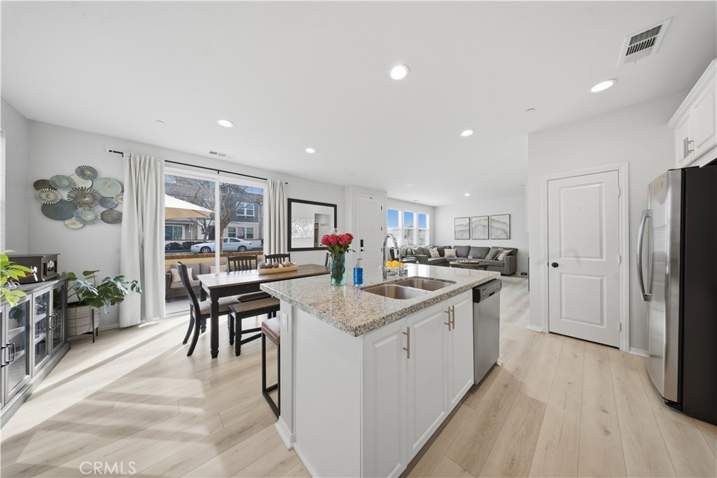 4032 South Cellars Way Ontario, CA 91761 - Photo 9 of 49