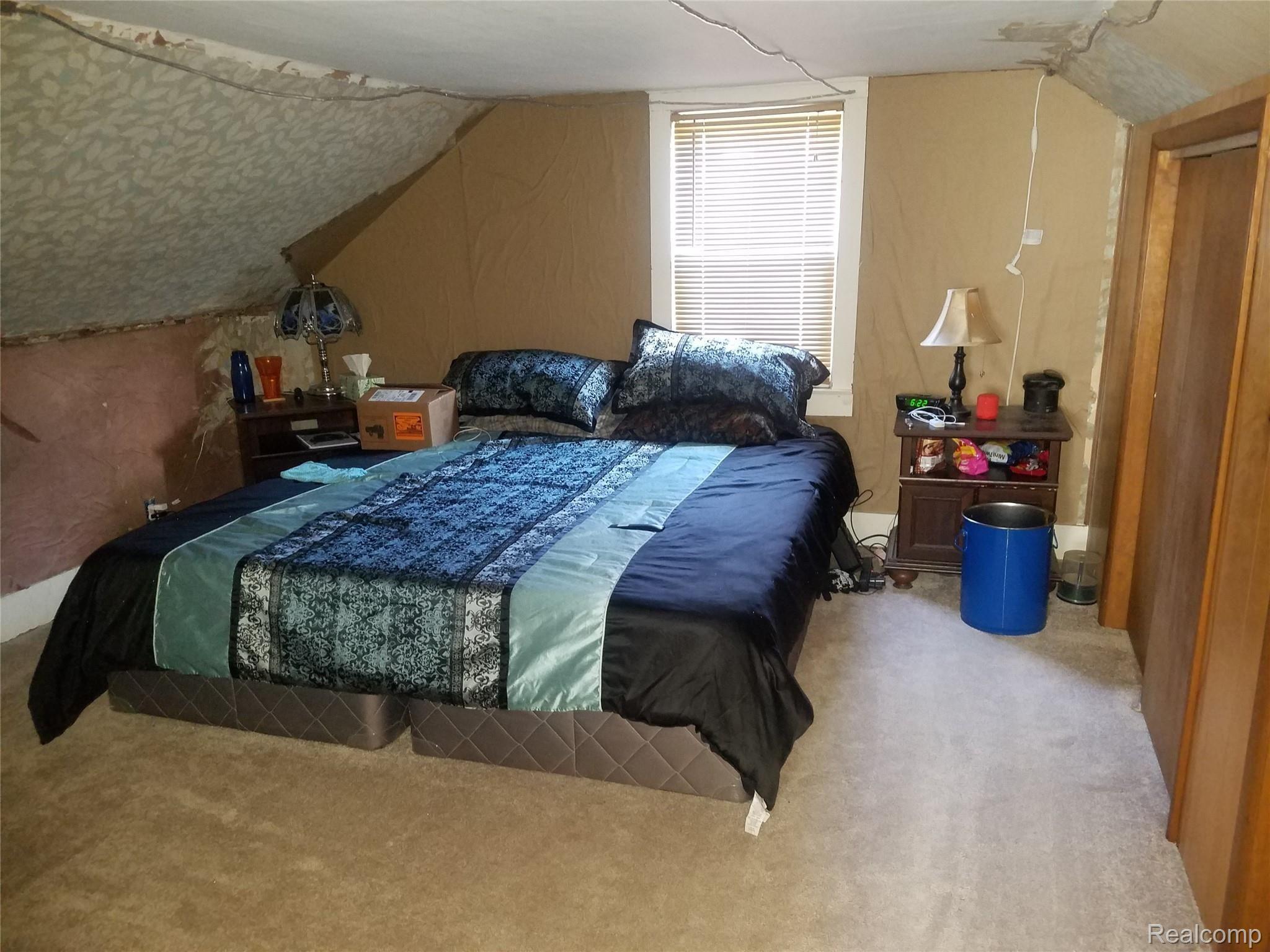 8147 Shipman Road Corunna, MI 48817 - Photo 20 of 26 bed 3.jpg