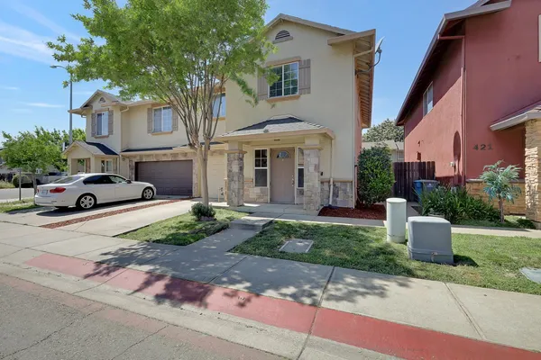 $399,000 | 427 Hetherington Circle, Yuba City, CA 95993