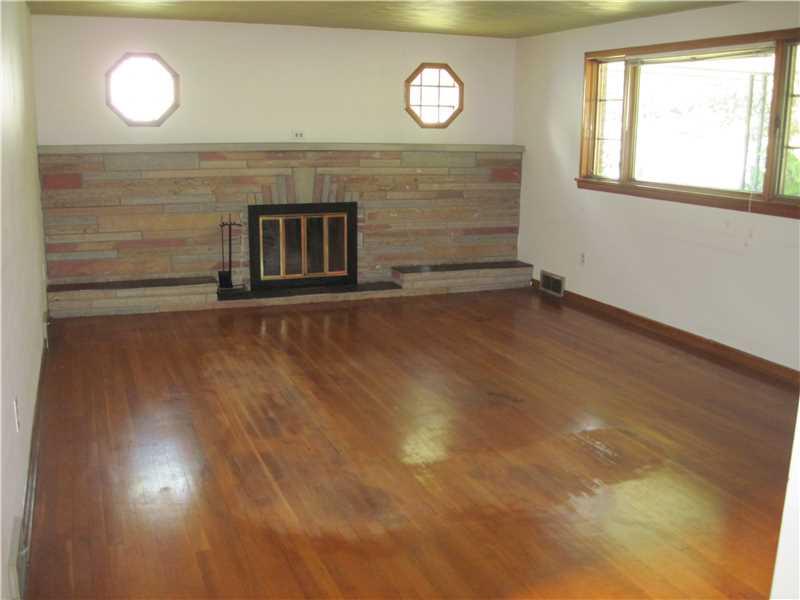 Living Room. 