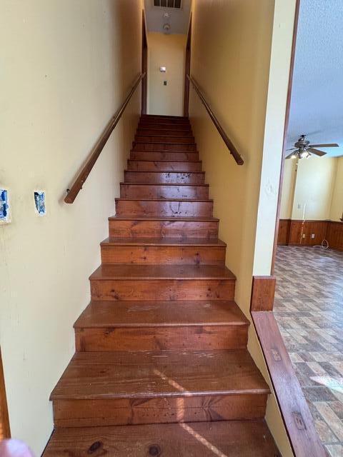 1739 Holly Hill Road Augusta, GA 30904 - Photo 13 of 46 Stairwell to Primary Bedroom and 5th Bedroom