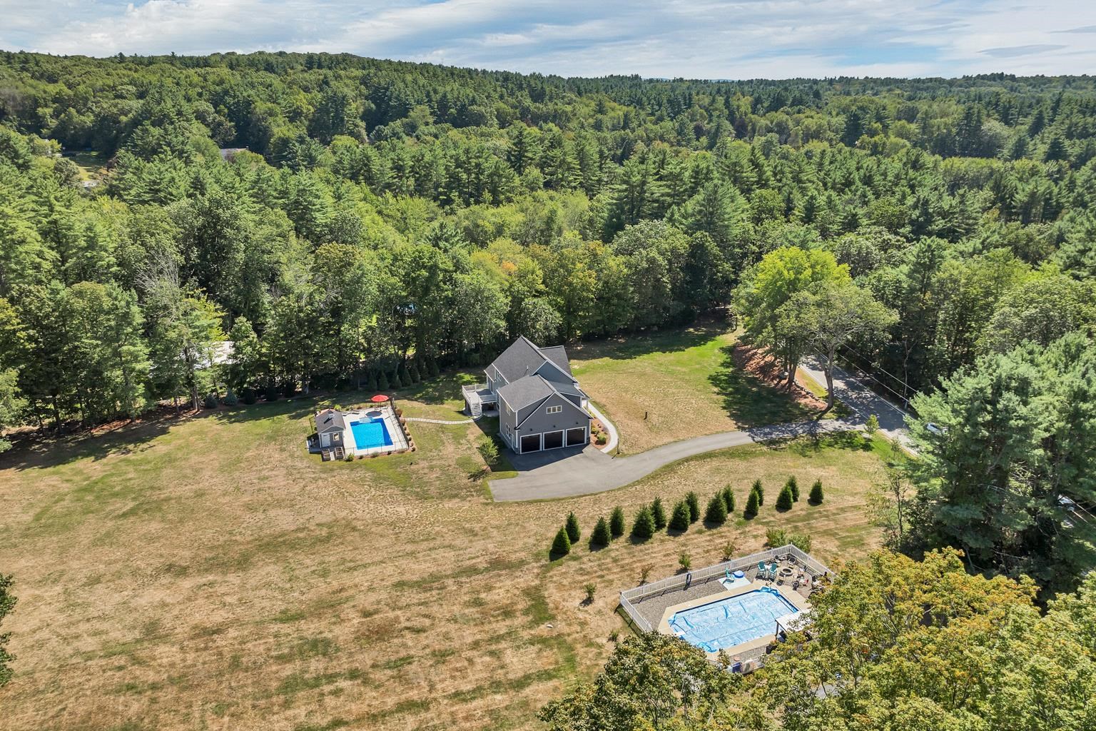99 Hardy Road Bedford, NH 03110 - Photo 12 of 42