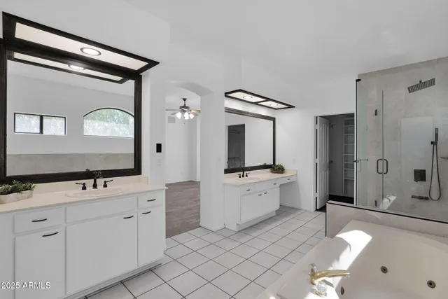 $735,000 | 12407 North 54th Avenue, Glendale, AZ 85304