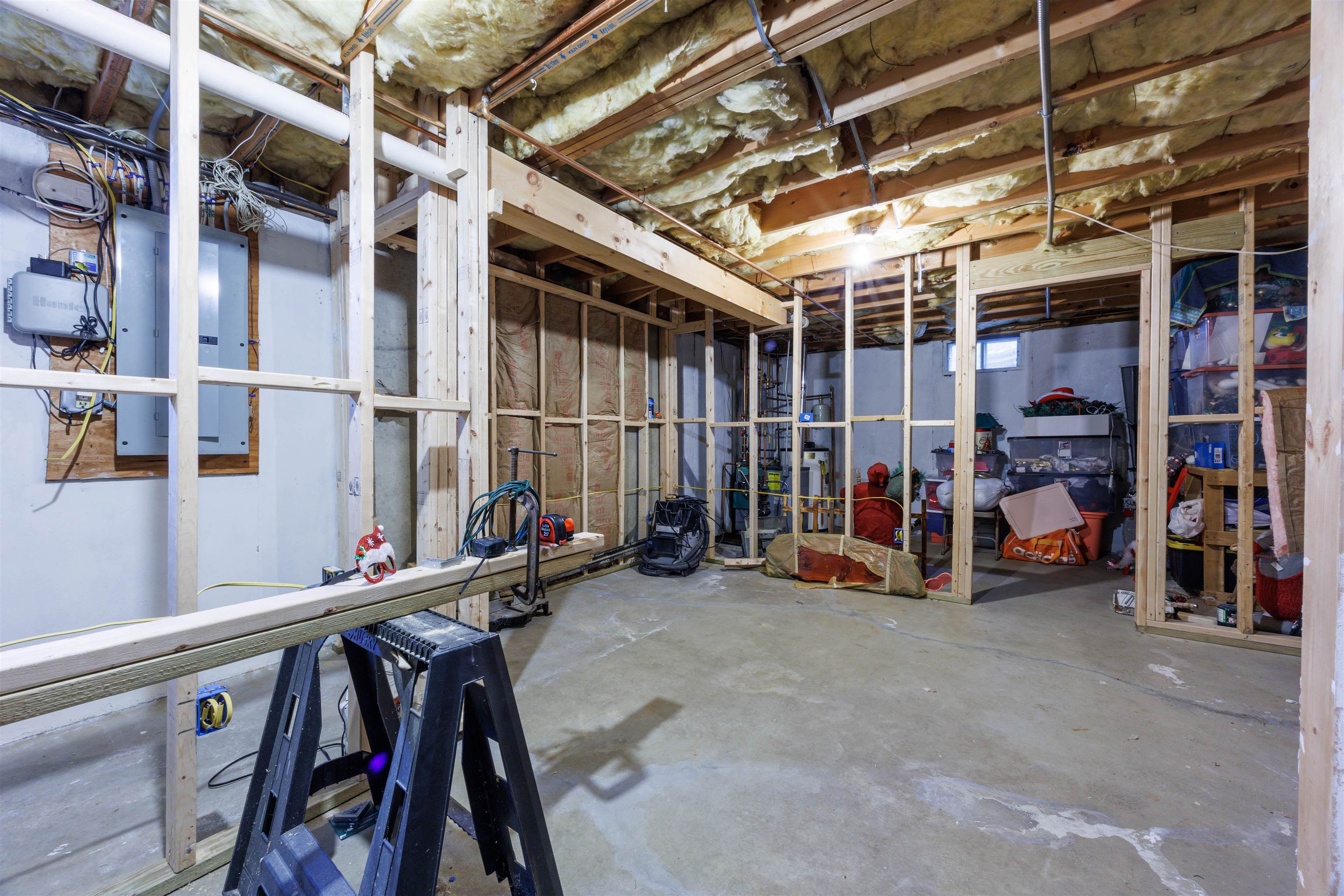 752 Brent Street Manchester, NH 03103 - Photo 18 of 37