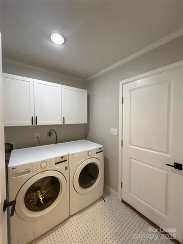 $1,995 | 5933 Crestwood Drive, Charlotte, NC 28216