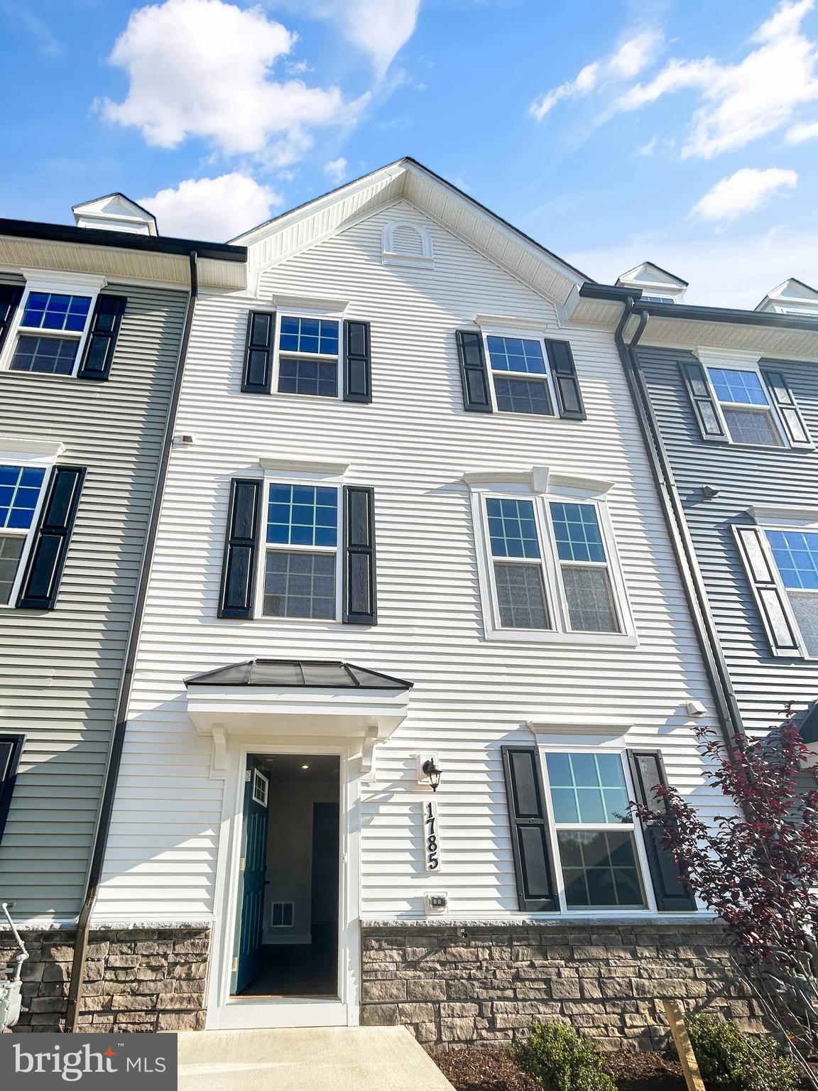 1785 Atlas Drive Frederick, MD 21702 - Photo 2 of 19