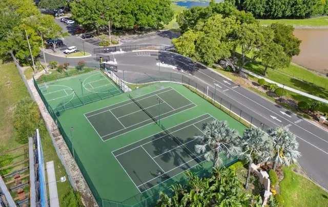 a view of a tennis court