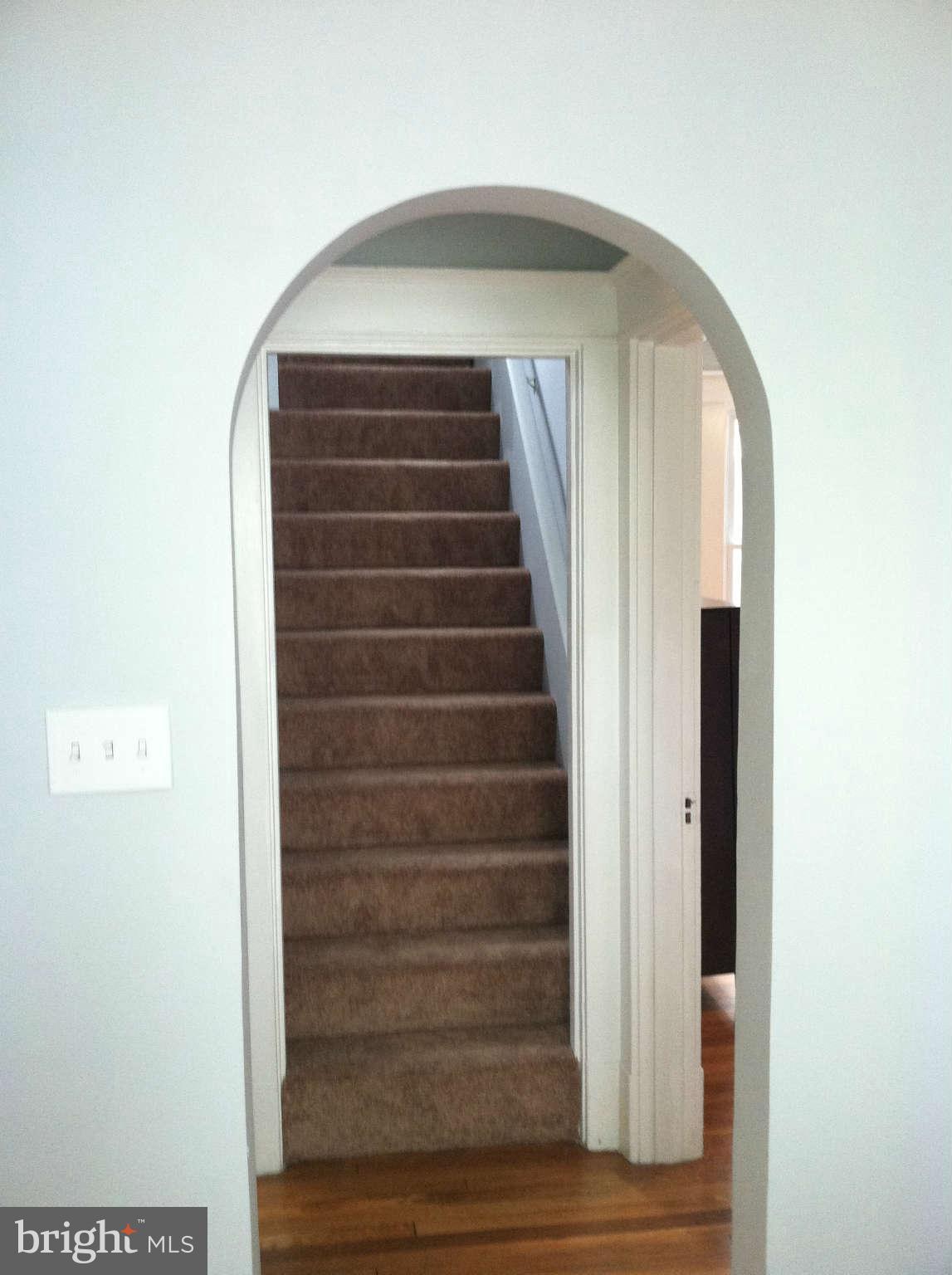 818 Philadelphia Avenue Silver Spring, MD 20910 - Photo 10 of 17 Interior (General)