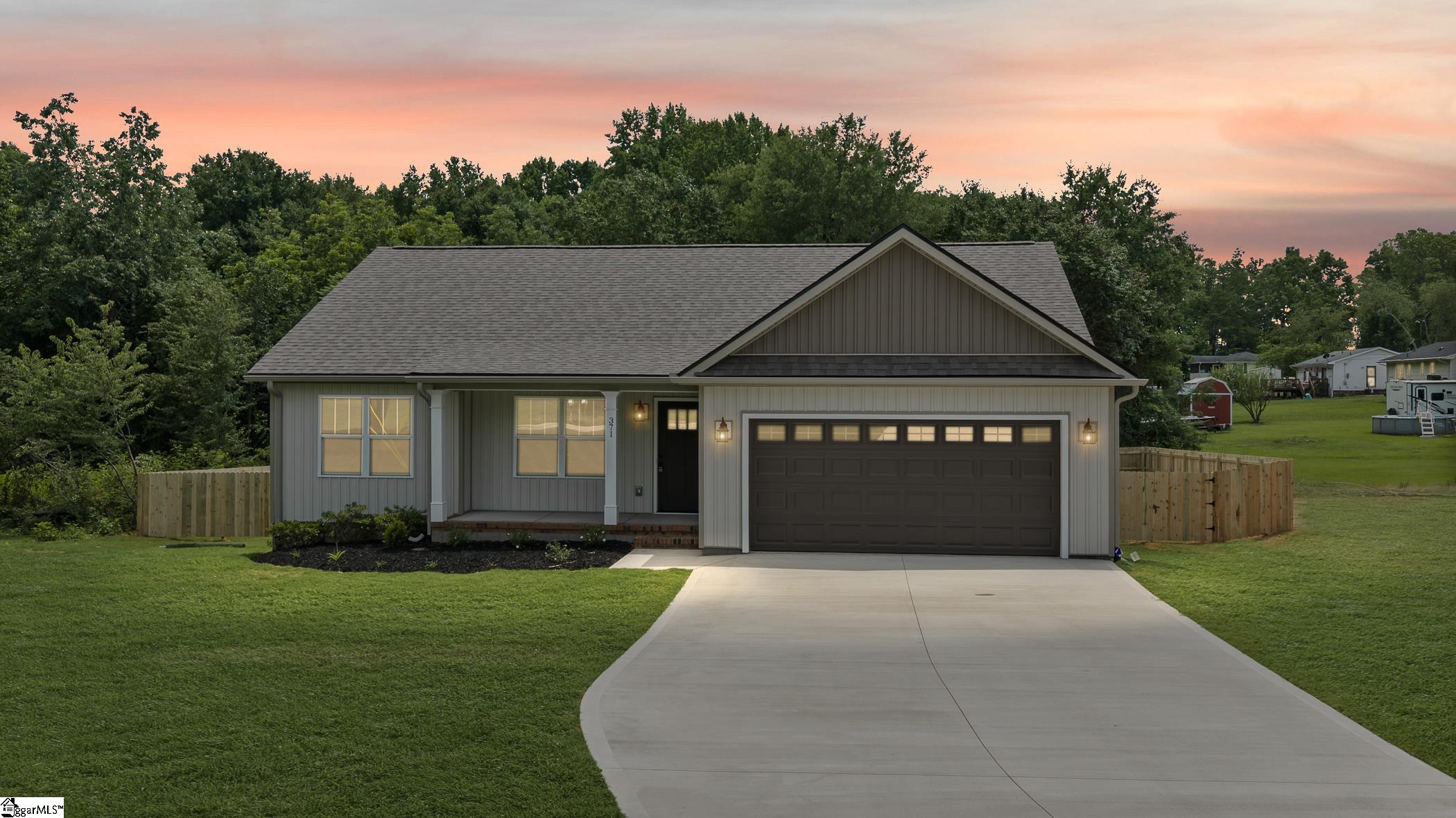 371 Edwards Store Road Lyman, SC 29365 - Photo 1 of 27