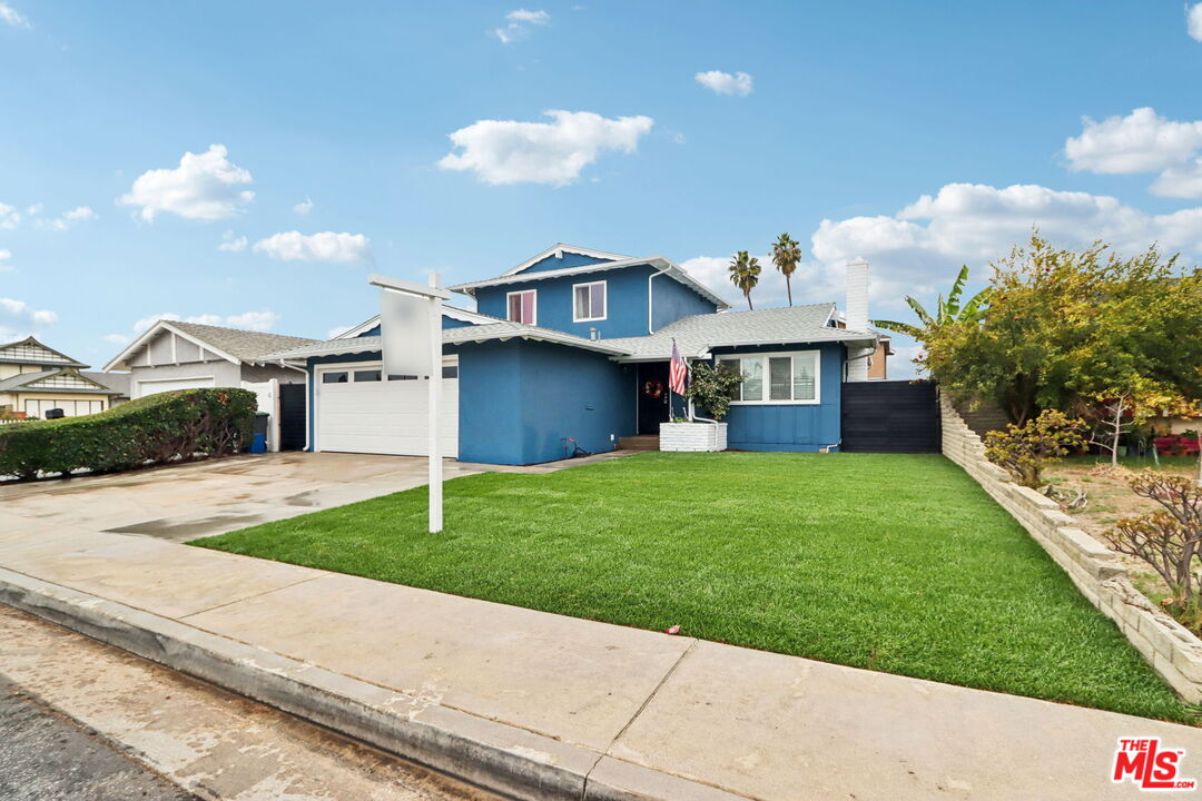 407 East 211th Street Carson, CA 90745 - Photo 2 of 41