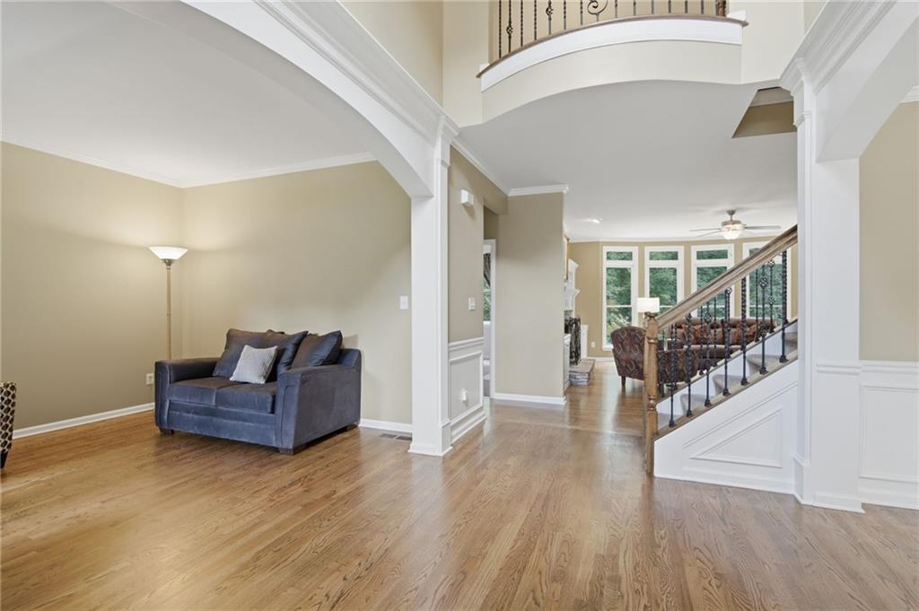 1005 Coleridge Way Suwanee, GA 30024 - Photo 4 of 32